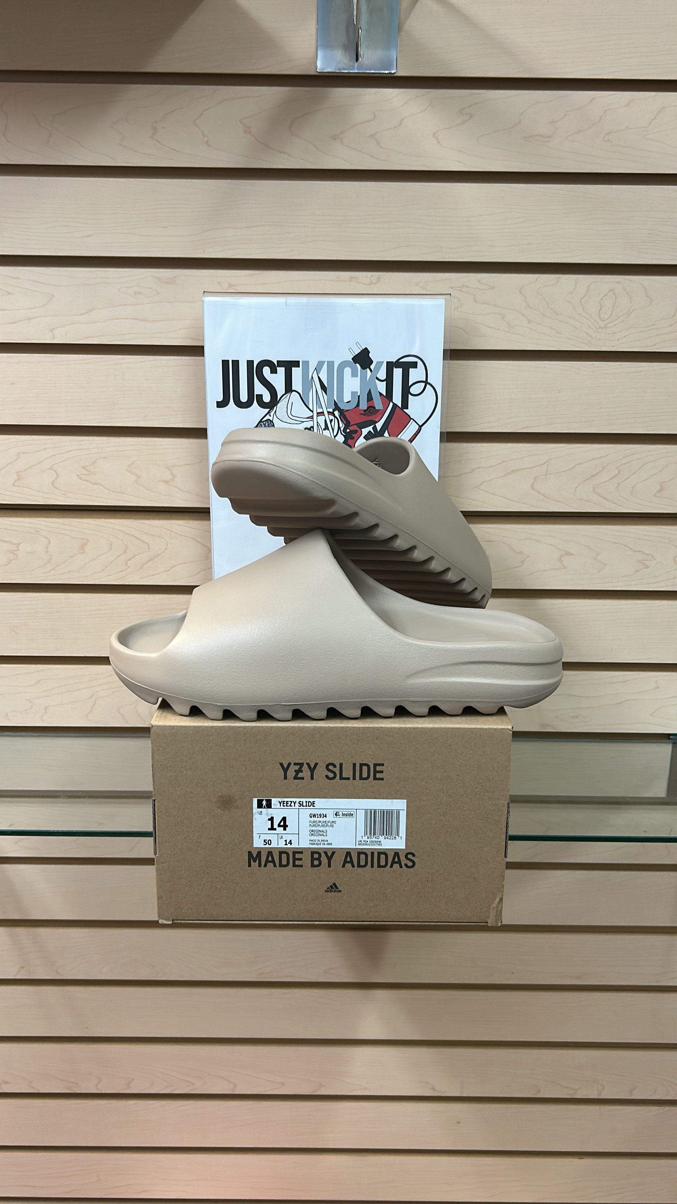 yeezy slide bone size 7